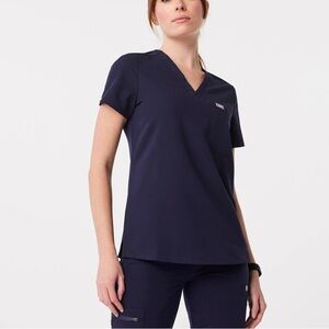 Figs Women’s Catarina One-Pocket Scrub Top, Navy